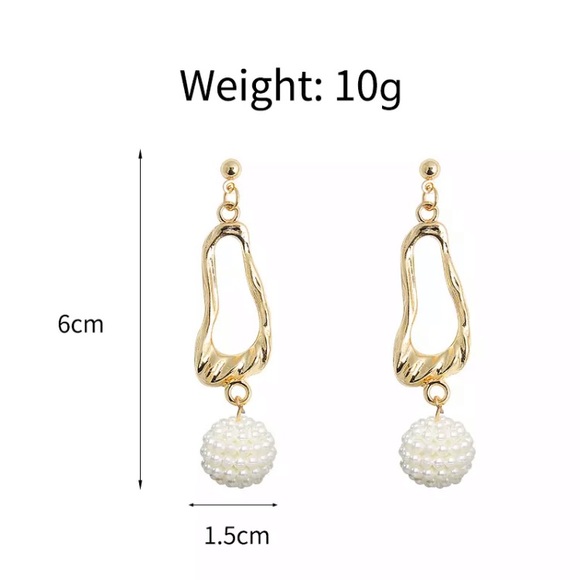 Gold Tone Faux Pearl Earrings - Picture 4 of 6